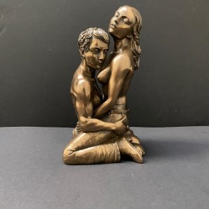 Resin beeldje van een erotisch tafereel 2026_03_#23